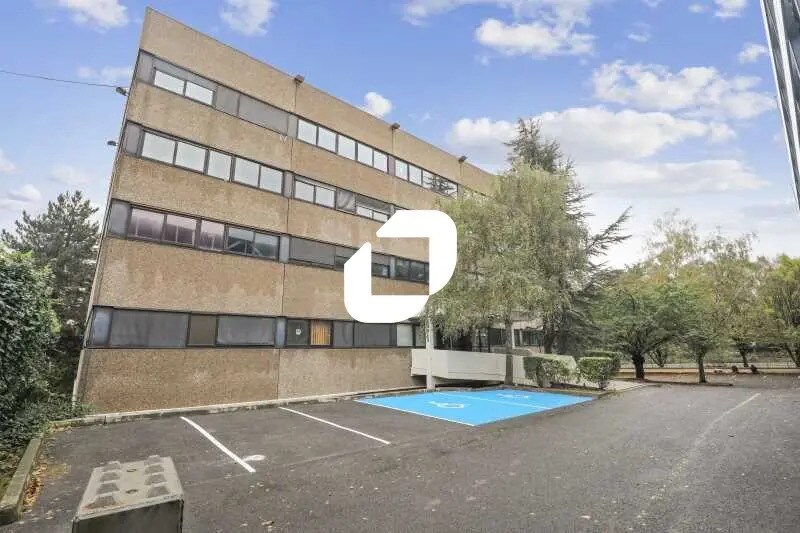 Bureau dans Antony à louer - Photo de l’immeuble – Image 1 sur 17