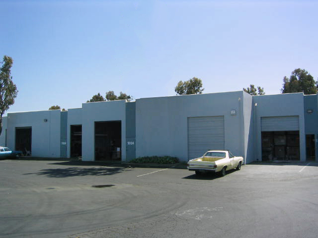 1020 Clegg Ct, Petaluma, CA à louer - Photo de l’immeuble – Image 3 sur 5