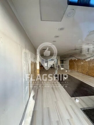 Plus de détails pour Local commercial à louer