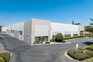 Plus de détails pour 444-490 Commerce Way, Livermore, CA - Industriel/Logistique à vendre