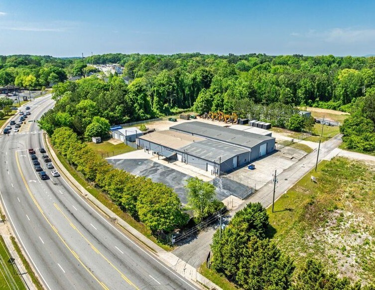 140 Veterans Memorial Hwy, Mableton, GA à louer - Photo de l’immeuble – Image 3 sur 11