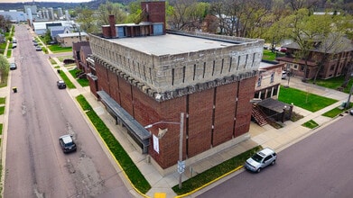 300 S Church St, Richland Center, WI à louer Photo de l’immeuble– Image 1 sur 8