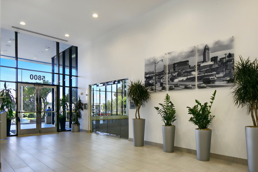 5800 S Eastern Ave, Commerce, CA à louer - Photo intérieure – Image 3 sur 13