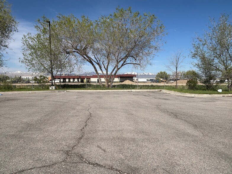 74 W 7200 S, Midvale, UT à louer - Photo de l’immeuble – Image 3 sur 5