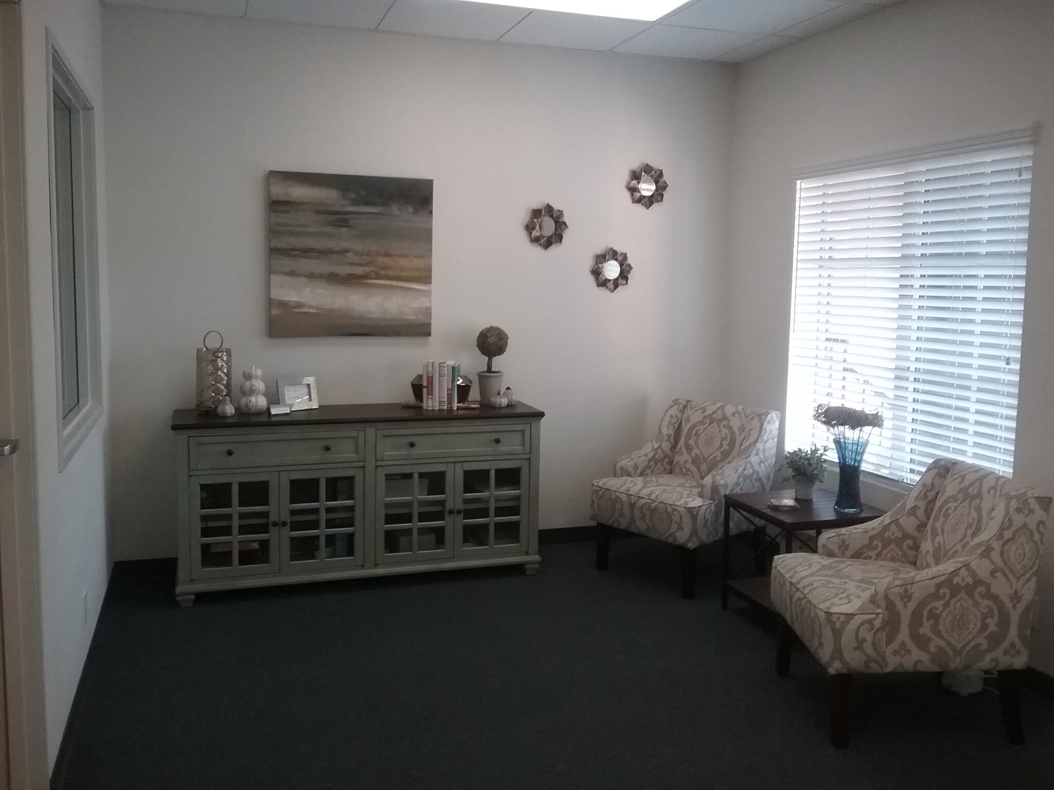 2210 Encinitas Blvd, Encinitas, CA à louer Photo intérieure– Image 1 sur 5