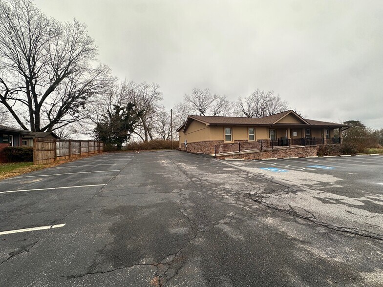 790 Hist 441 hwy, Demorest, GA à vendre - Photo de l’immeuble – Image 3 sur 31