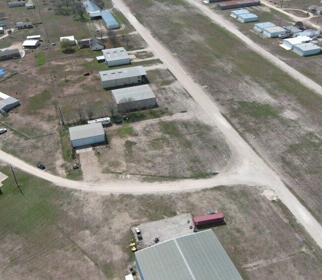 319 Windsock Ln, Marion, TX à vendre - Photo de l’immeuble – Image 2 sur 7