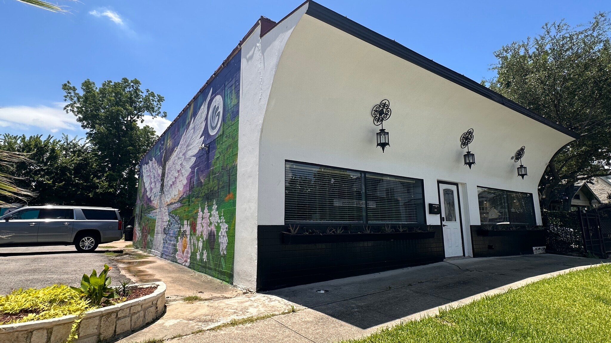 508 Pecore St, Houston, TX à louer Photo de l’immeuble– Image 1 sur 27