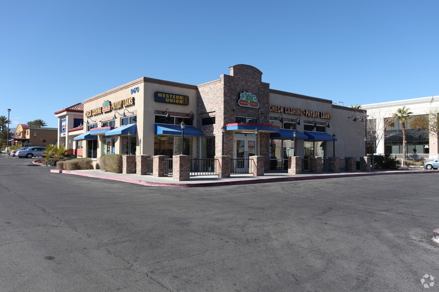 9470 W Sahara Ave, Las Vegas, NV à louer - Photo de l’immeuble – Image 3 sur 5