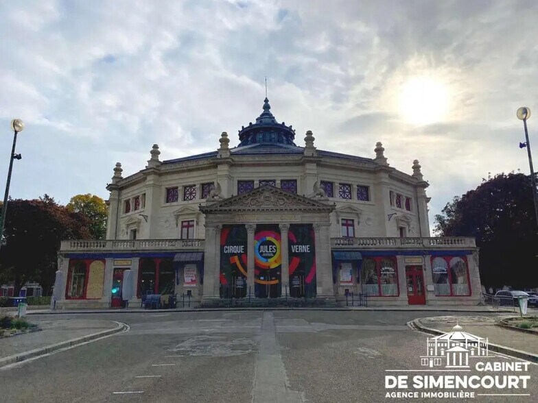 Local commercial dans Amiens à vendre - Photo de l’immeuble – Image 1 sur 1