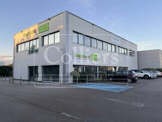 Plus de détails pour Local commercial à louer