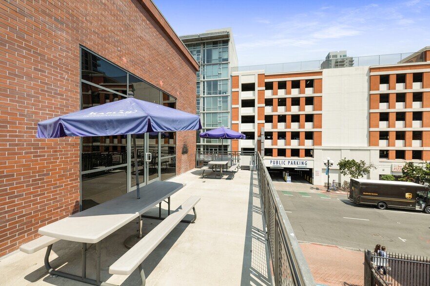 668 6th Ave, San Diego, CA à louer - Photo intérieure – Image 3 sur 9