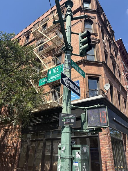 940-988 Columbus Ave, New York, NY à louer - Photo de l’immeuble – Image 2 sur 9