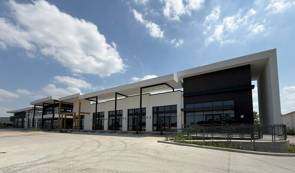 14025 Northwest Fwy, Houston, TX à louer - Photo de l’immeuble – Image 3 sur 6