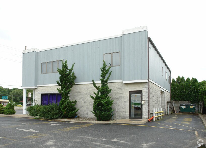 2606 E Route 37, Toms River, NJ à louer - Photo de l’immeuble – Image 2 sur 7