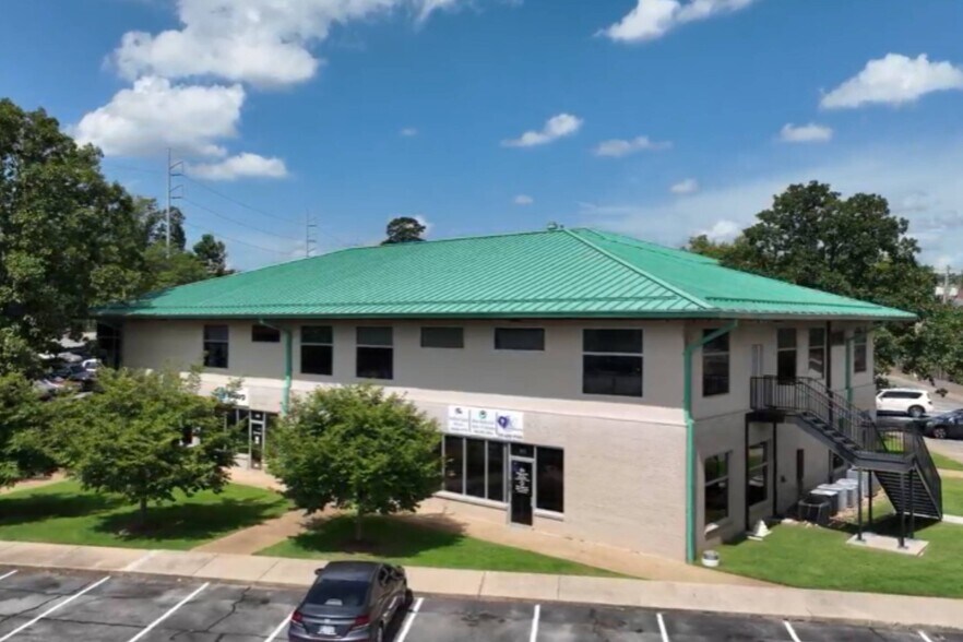 10310 W Markham St, Little Rock, AR à vendre - Photo de l’immeuble – Image 3 sur 14