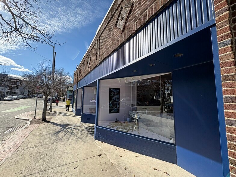 361 Huron Ave, Cambridge, MA à vendre - Photo de l’immeuble – Image 3 sur 23