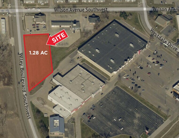 2335 Wiley Blvd SW, Cedar Rapids, IA à vendre - Photo de l’immeuble – Image 2 sur 3