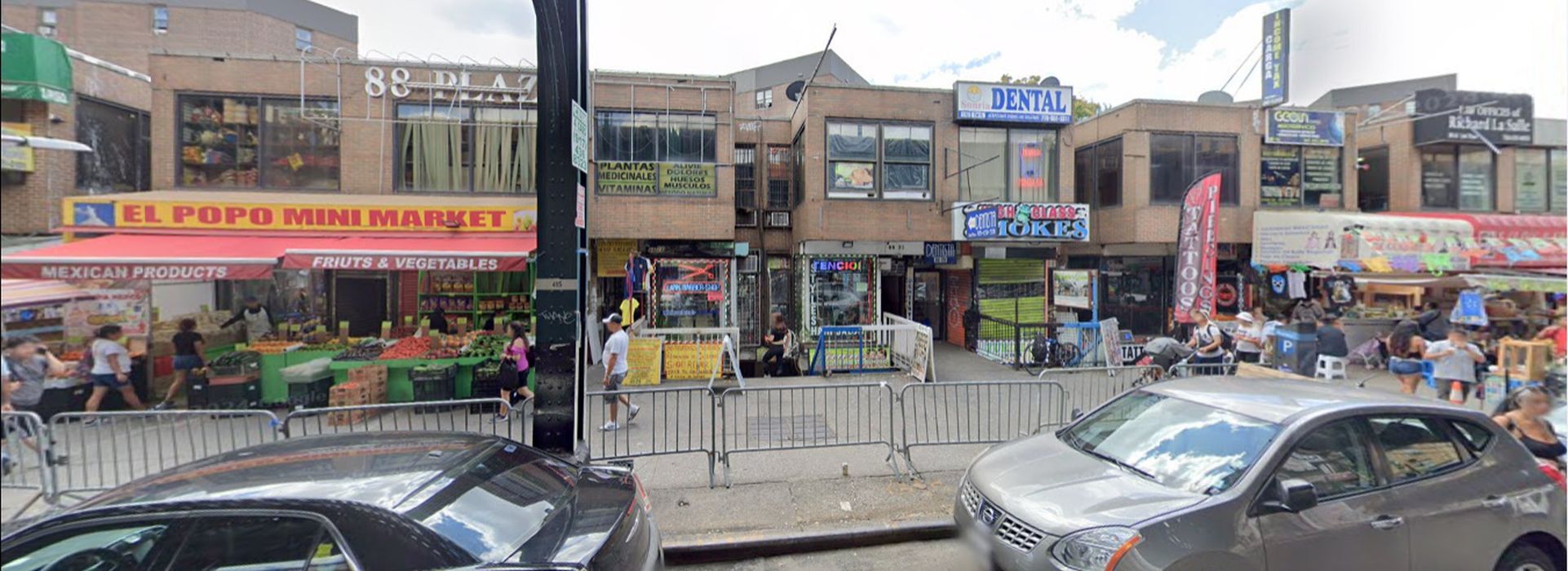 8822 Roosevelt Ave, Jackson Heights, NY à vendre Photo principale– Image 1 sur 12