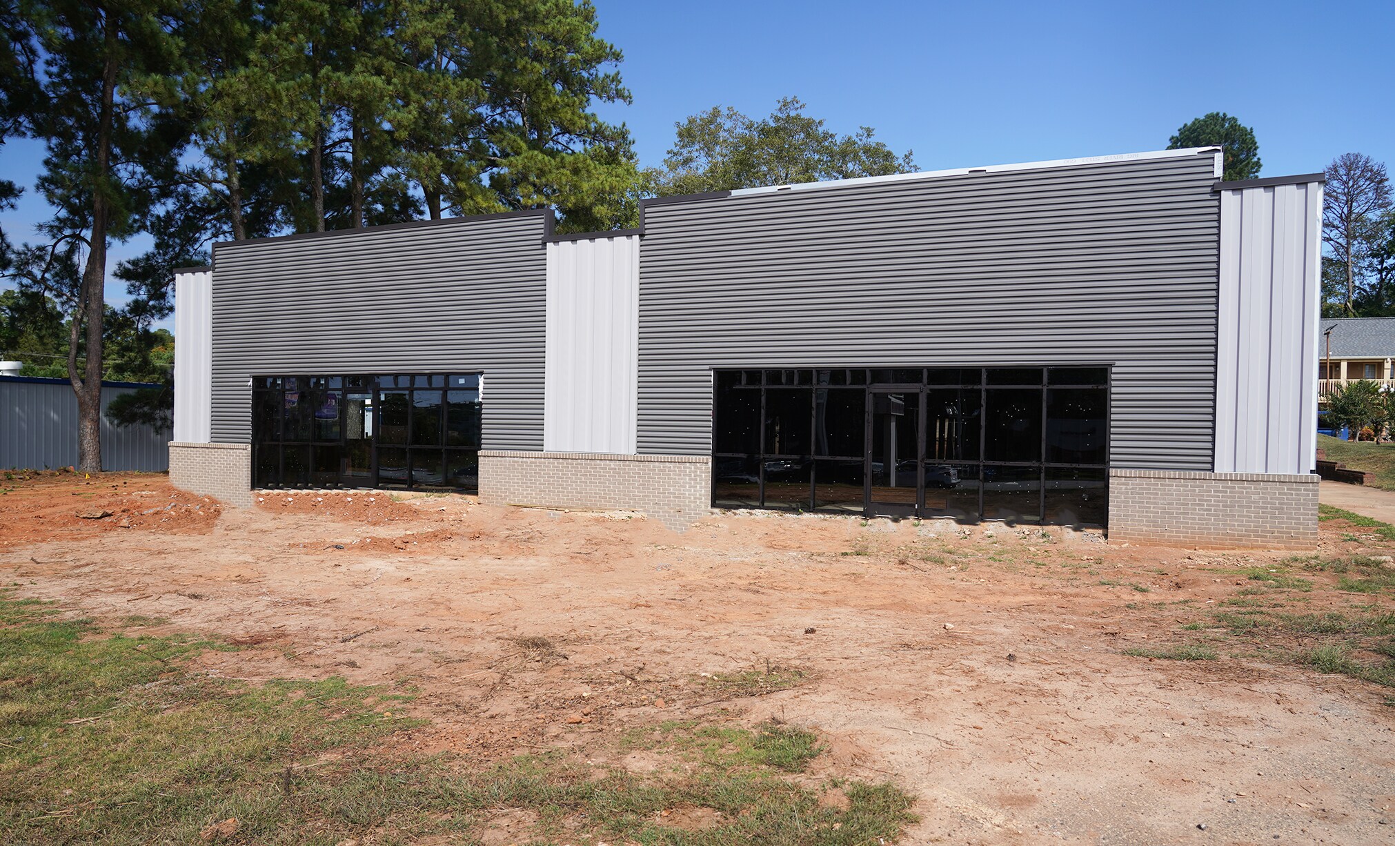 4022 Clemson Blvd, Anderson, SC à louer Photo de l’immeuble– Image 1 sur 7