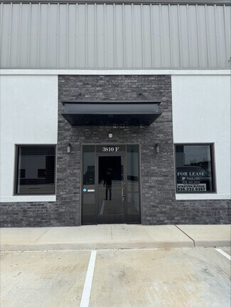 Plus de détails pour 3810 N Mason Rd, Katy, TX - Local d'activités à louer
