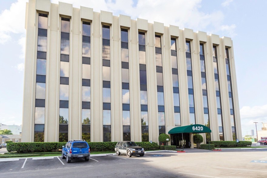 6420 Richmond Ave, Houston, TX à louer - Photo principale – Image 1 sur 15