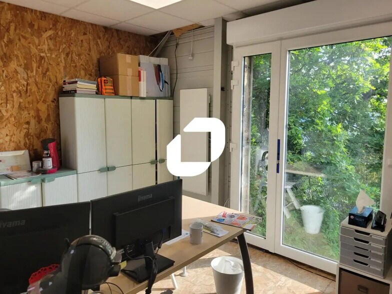 Local d’activités dans Les Sorinières à louer - Photo de l’immeuble – Image 3 sur 6