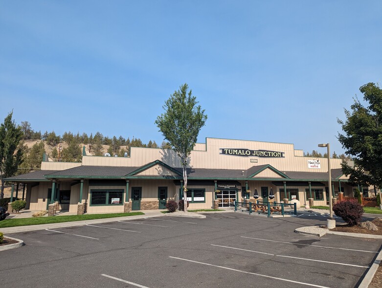 64670 Strickler Ave, Bend, OR à louer - Photo de l’immeuble – Image 3 sur 3