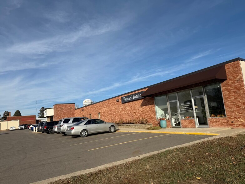 2004 Highway Blvd, Spencer, IA à vendre - Photo de l’immeuble – Image 2 sur 6