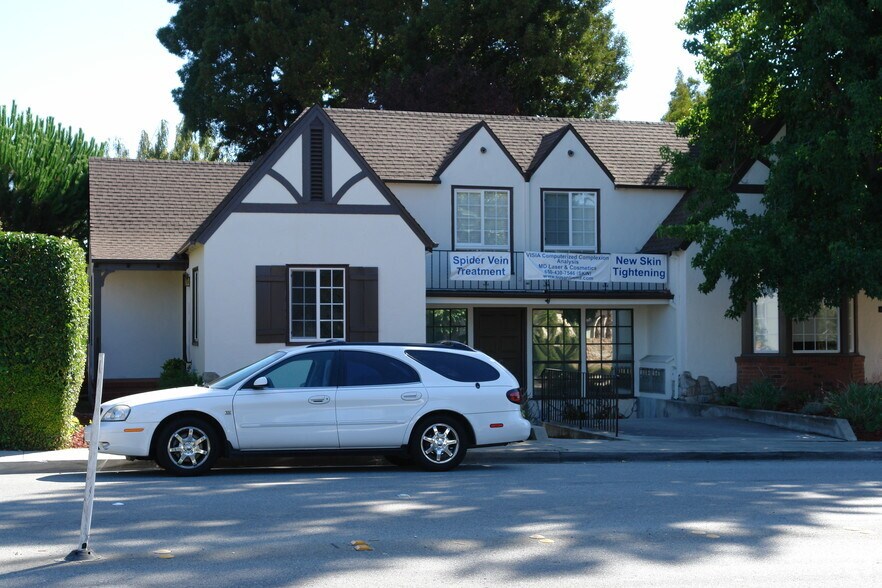 448 N San Mateo Dr, San Mateo, CA à louer - Photo de l’immeuble – Image 2 sur 5