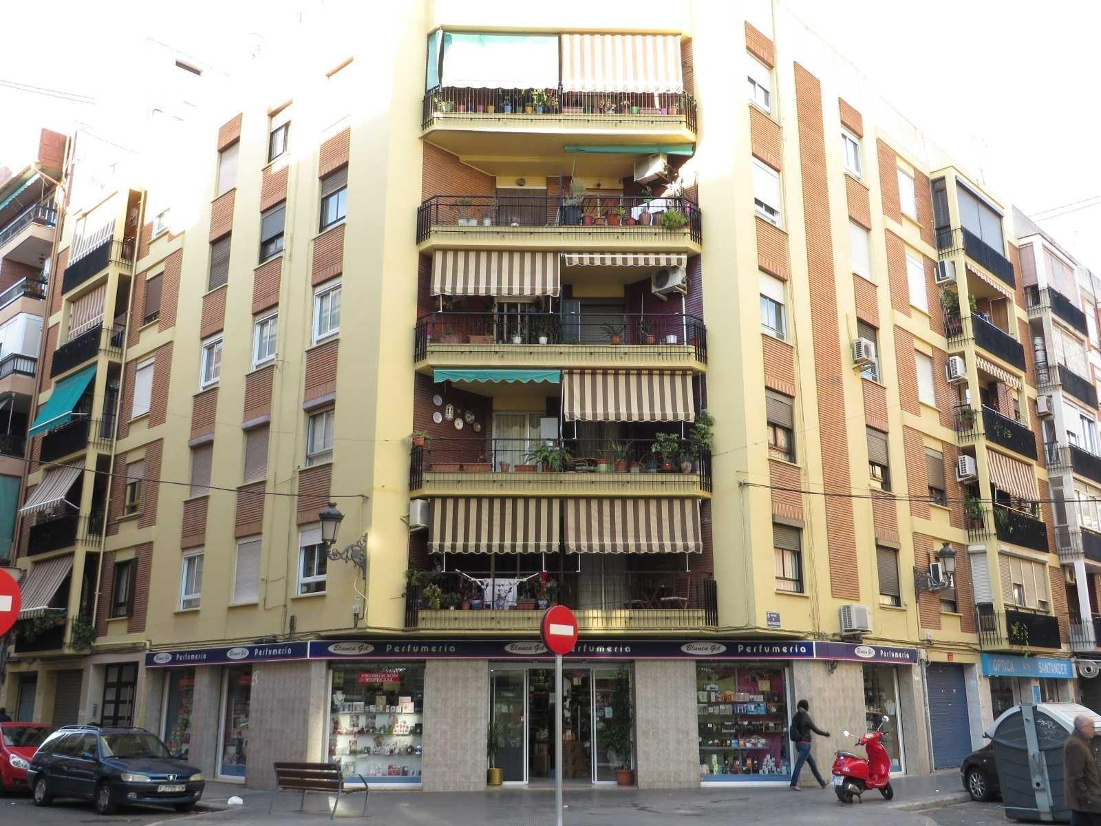 de Jerónima Galés 'Impresora, 18, València, Valencia à vendre Photo de l’immeuble– Image 1 sur 4