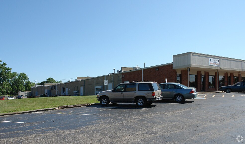 3701-3821 N Sterling Ave, Peoria, IL à louer - Photo de l’immeuble – Image 2 sur 10