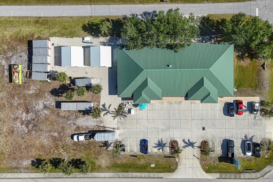 12456 N Access Rd, Port Charlotte, FL à vendre - Photo de l’immeuble – Image 2 sur 111