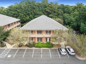 3113 Roswell Rd, Marietta, GA à louer Photo intérieure– Image 2 sur 2