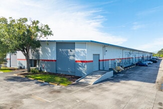 Plus de détails pour 2604 Tampa East Blvd, Tampa, FL - Industriel/Logistique à louer