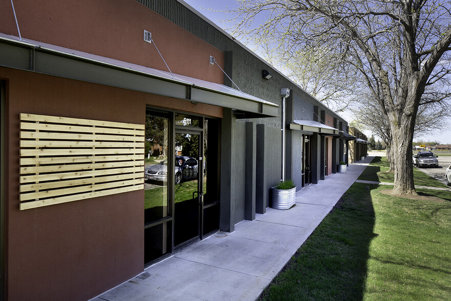 6140-6163 W Corporal Ln, Boise, ID à louer - Photo de l’immeuble – Image 3 sur 6