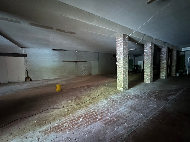 850 Railroad Ave, Opelika, AL à louer - Photo intérieure – Image 3 sur 3