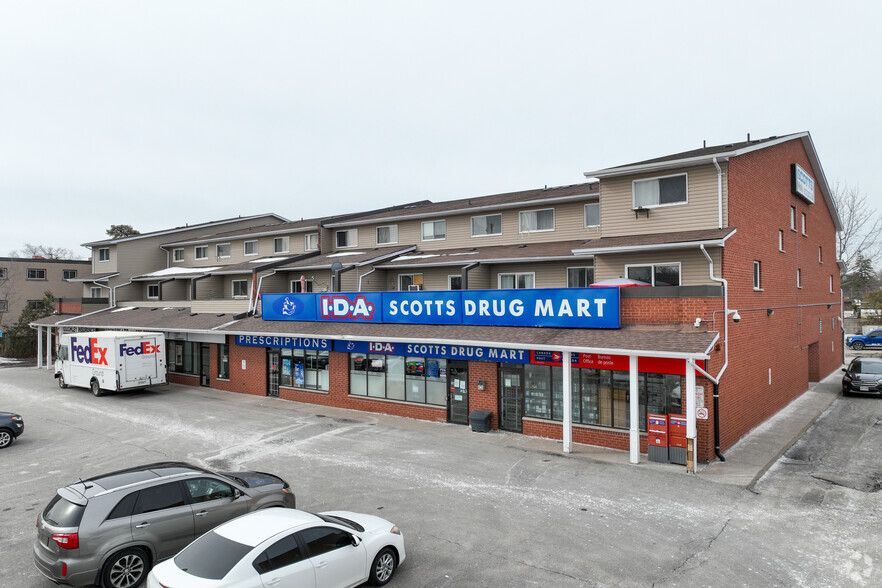 1000 Simcoe St N, Oshawa, ON à louer - Photo principale – Image 1 sur 2