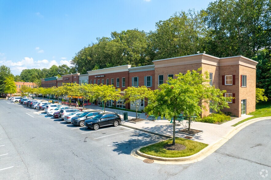 9419 Common Brook Rd, Owings Mills, MD à louer - Photo de l’immeuble – Image 3 sur 18
