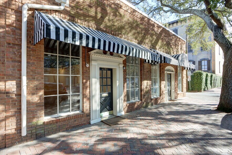 408 Bull St, Savannah, GA à louer - Photo de l’immeuble – Image 1 sur 19