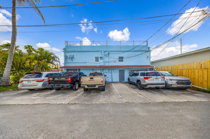 1610 N Dixie Hwy, Hollywood, FL à vendre - Photo de l’immeuble – Image 3 sur 17