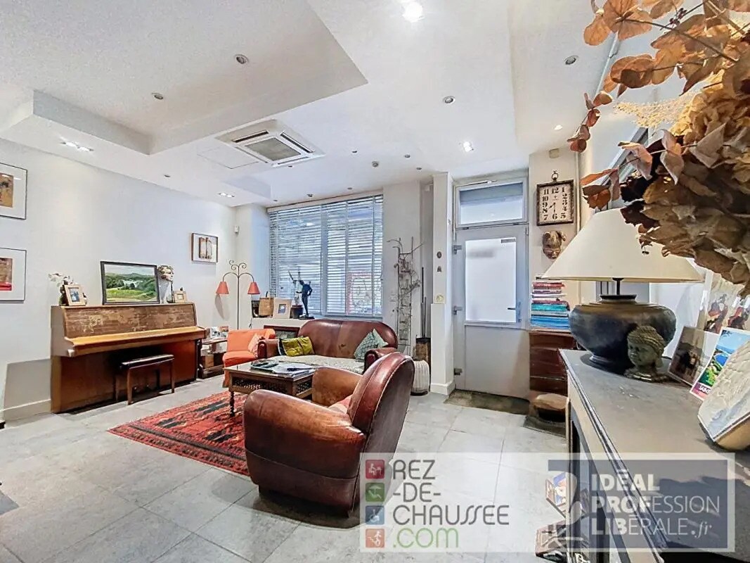 Bureau dans Paris à vendre Photo intérieure– Image 1 sur 9