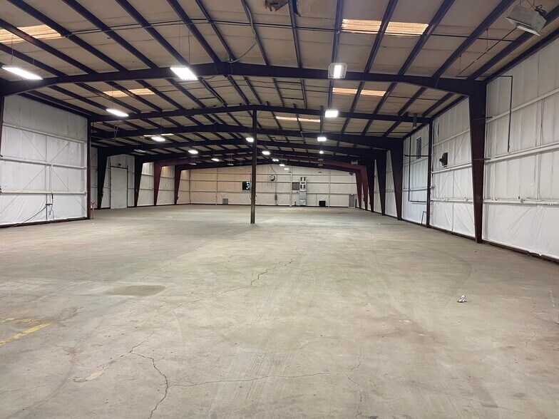 3149 Lodge Rd, Huntsville, AL à louer - Photo de l’immeuble – Image 3 sur 7