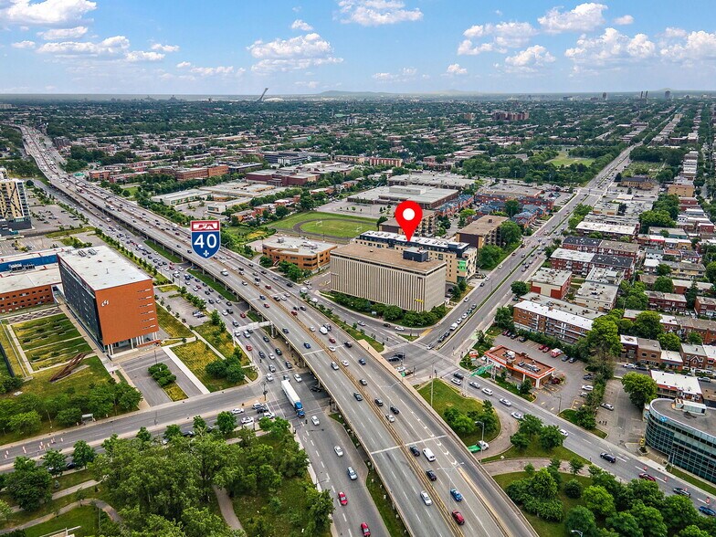 1100 Boul Crémazie E, Montréal, QC à louer - Photo de l’immeuble – Image 2 sur 20