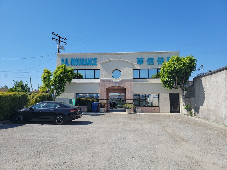 539 E Garvey Ave, Monterey Park, CA à louer - Photo de l’immeuble – Image 1 sur 11