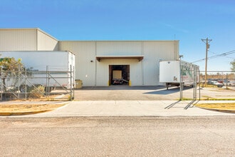 9010 Mayflower Ave, El Paso, TX à louer Photo intérieure– Image 2 sur 6