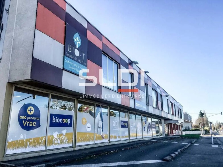 Bureau dans Bourg-en-Bresse à louer - Photo de l’immeuble – Image 1 sur 8