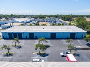 4055 35th St N, Saint Petersburg, FL à louer Photo intérieure– Image 1 sur 1
