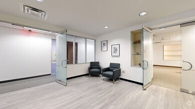400 S Zang Blvd, Dallas, TX à louer Numérisation 3D Matterport– Image 1 sur 1