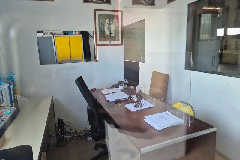 Industriel/Logistique dans Béziers à vendre - Photo de l’immeuble – Image 2 sur 2